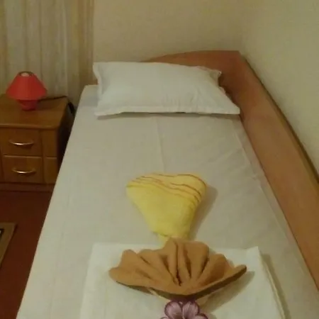Къща Роза Pansiyon Banya (Plovdiv)