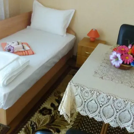 Къща Роза Pansiyon Banya (Plovdiv)
